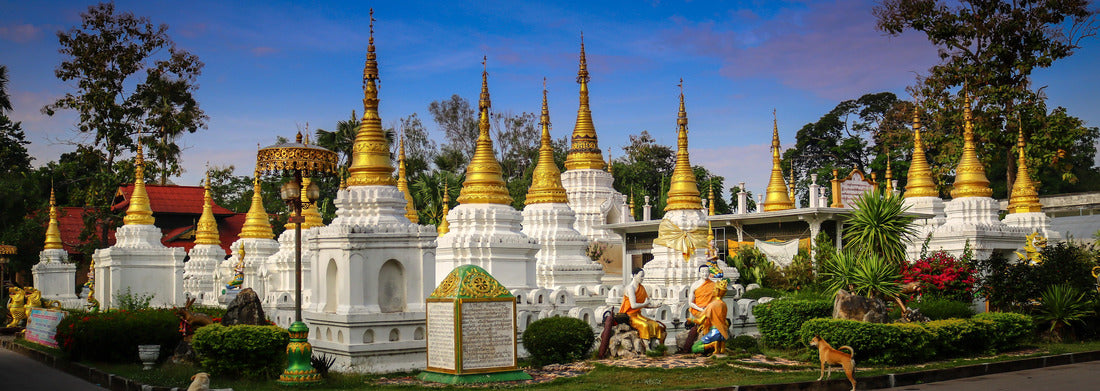Noah Jigsaw Puzzle Beautiful Thai temple, Wat Je Di Sao Lang, Lampang, Thailand Panorama 1000 Pieces