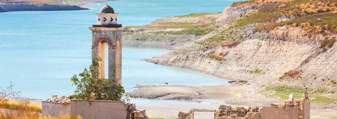 Noah Jigsaw Puzzle Alassa church on the Kouris reservoir. Cyprus Panorama 1000 Pieces