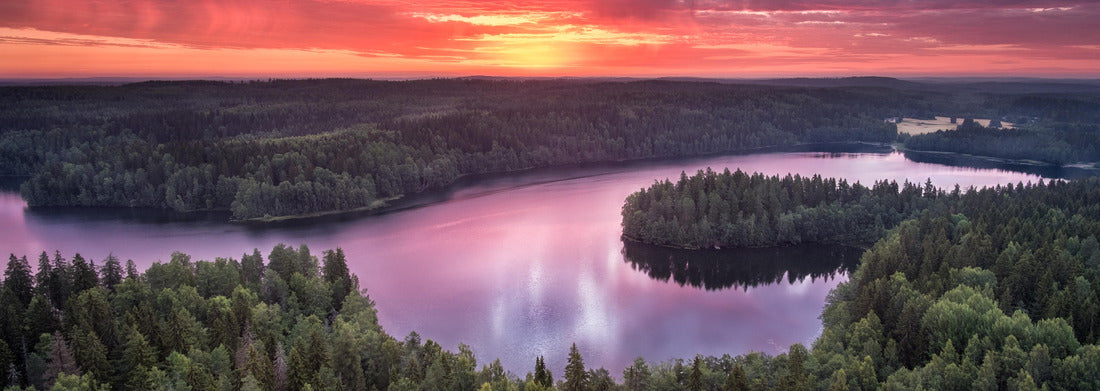 Noah Jigsaw Puzzle Landscape with sunrise and lake in summer in Aulanko National Park, Hämeenlinna, Finland Panorama 1000 Pieces
