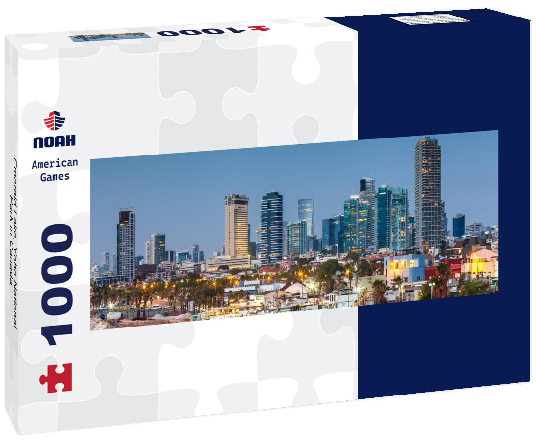 Noah Jigsaw Puzzle Emerald Lake, Yoho National Park in Canada Panorama 1000 Pieces