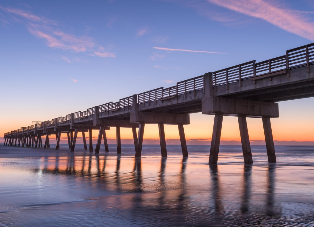 Jacksonville Pier in Jacksonville, Florida