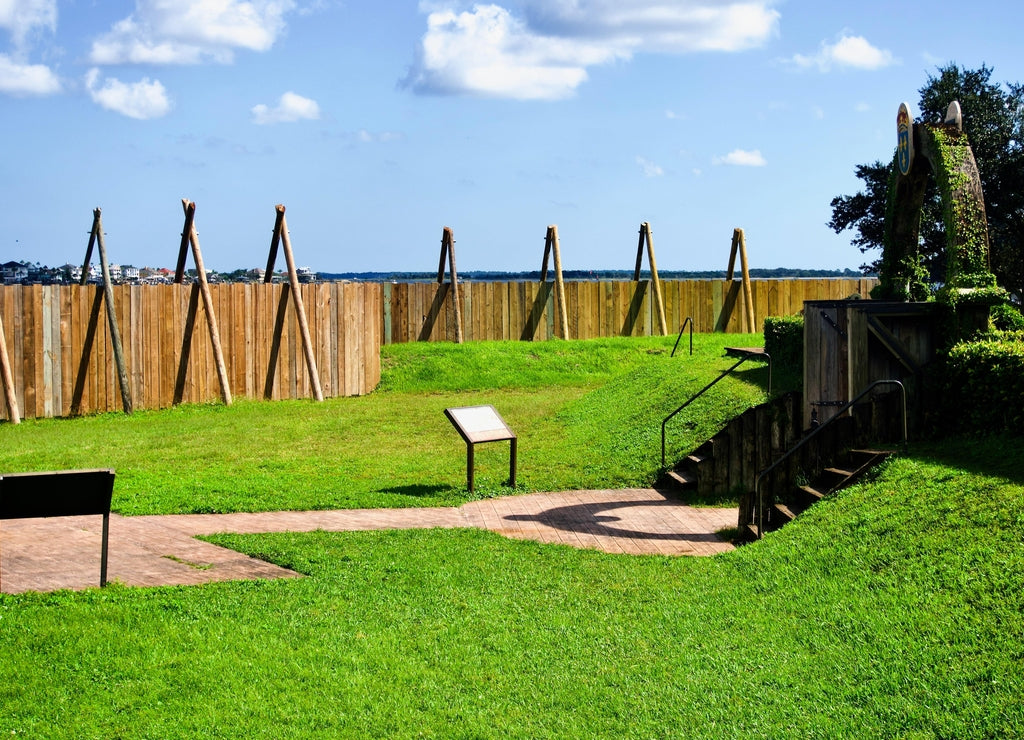 Fort Caroline National Memorial, Florida: Fort de la Caroline reconstruction, an attempted French colonial settlement on St. Johns River. Stockade wall. Timucuan Ecological Historic Preserve
