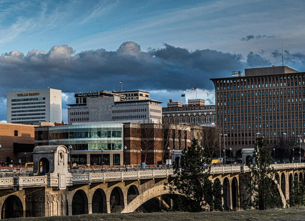 Spokane, Washington, skyline behind Monroe Bridge