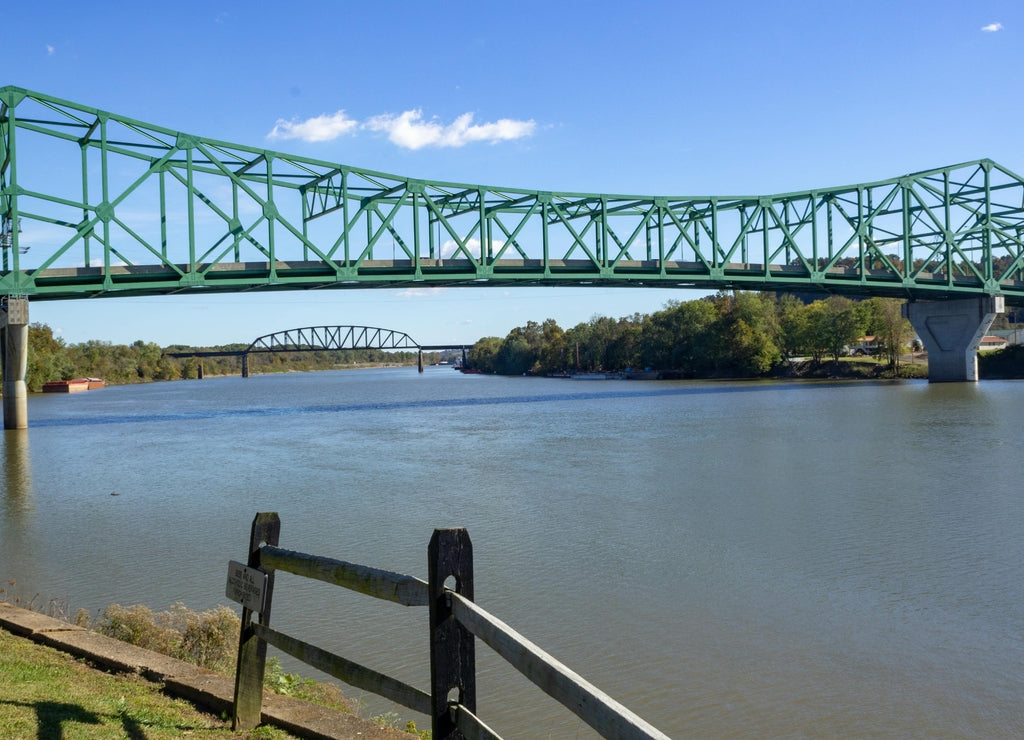 Bridge over the Kanawha River, Point Pleasant, West Virginia