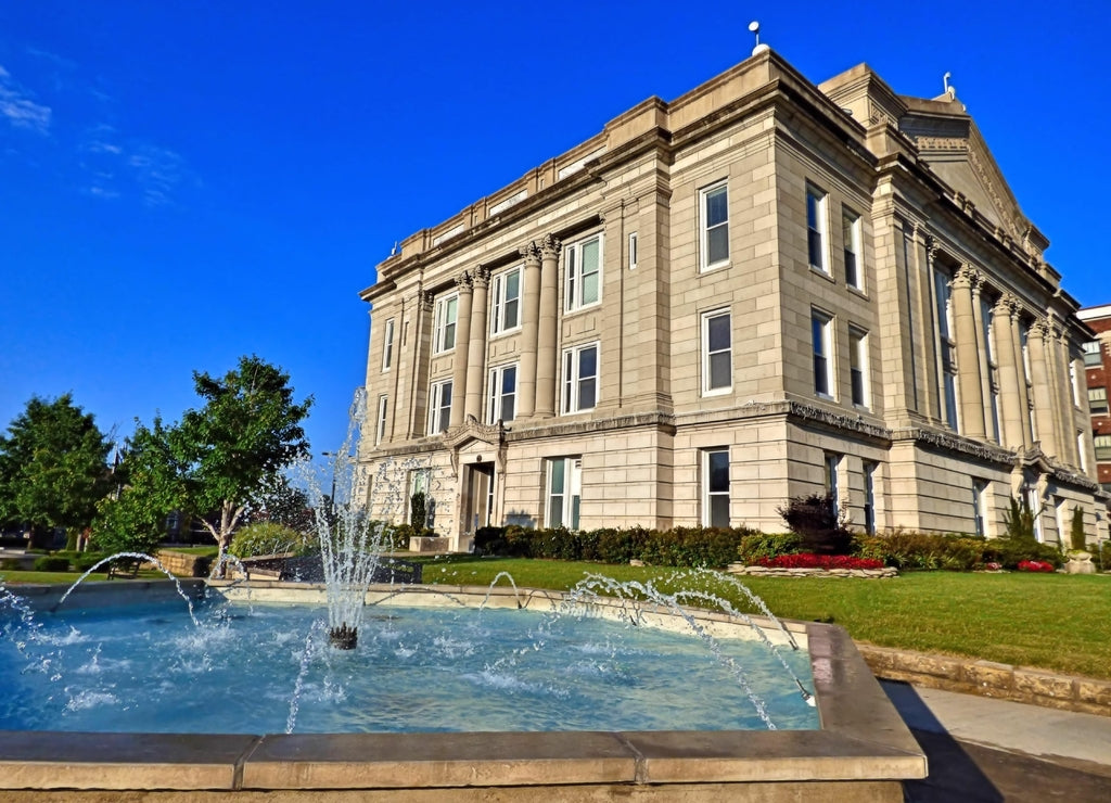 Creek County courthouse on Route 66 in Sapulpa Oklahoma. Example of neoclassical architecture