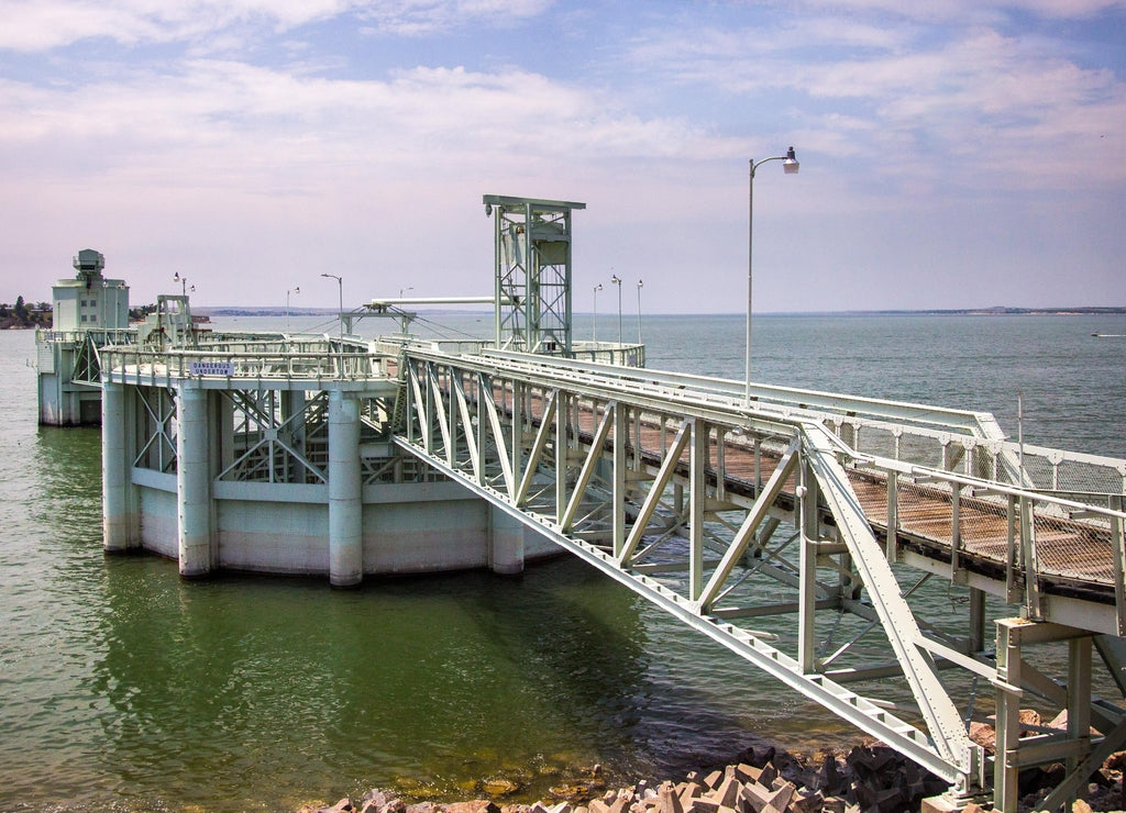 Kingsley dam, lake McConaughy overflow structure on the north Platte river near Ogallala, Nebraska