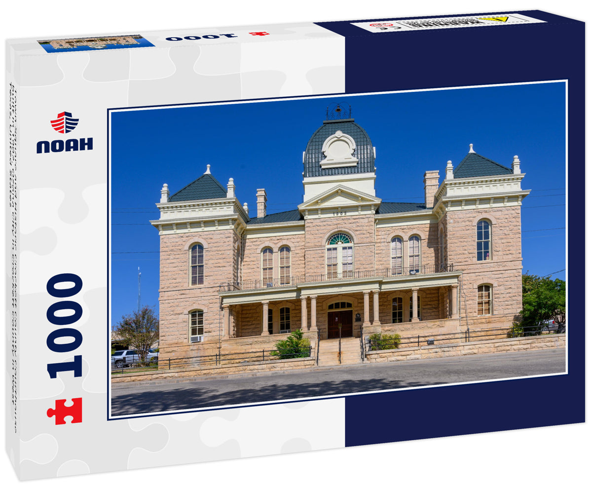 Town Square and Historic Crockett County Courthouse built in 1902. Ozona City in Crockett County in West Texas, United States
