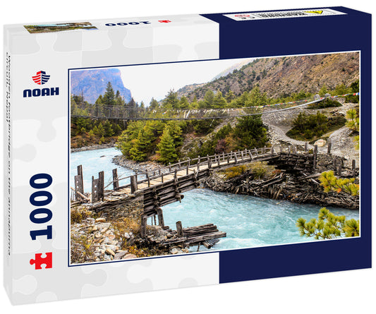 Wooden footbridge on the annapurna circuit, Nepal