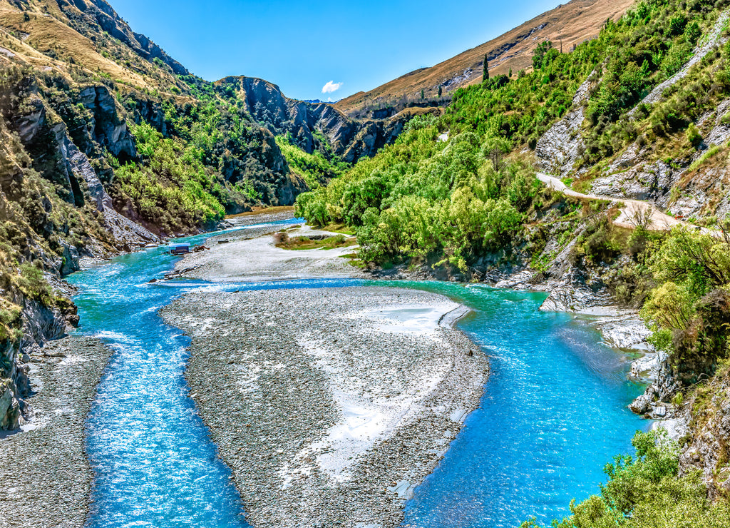 Schlucht mit dem Shotover River an der Skippers Canyon Road nördlich von Queenstown in der Otago Region auf der Südinsel von Neuseeland