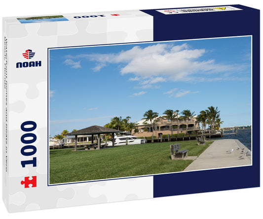 Waterfront homes and boats in Vero Beach, Florida