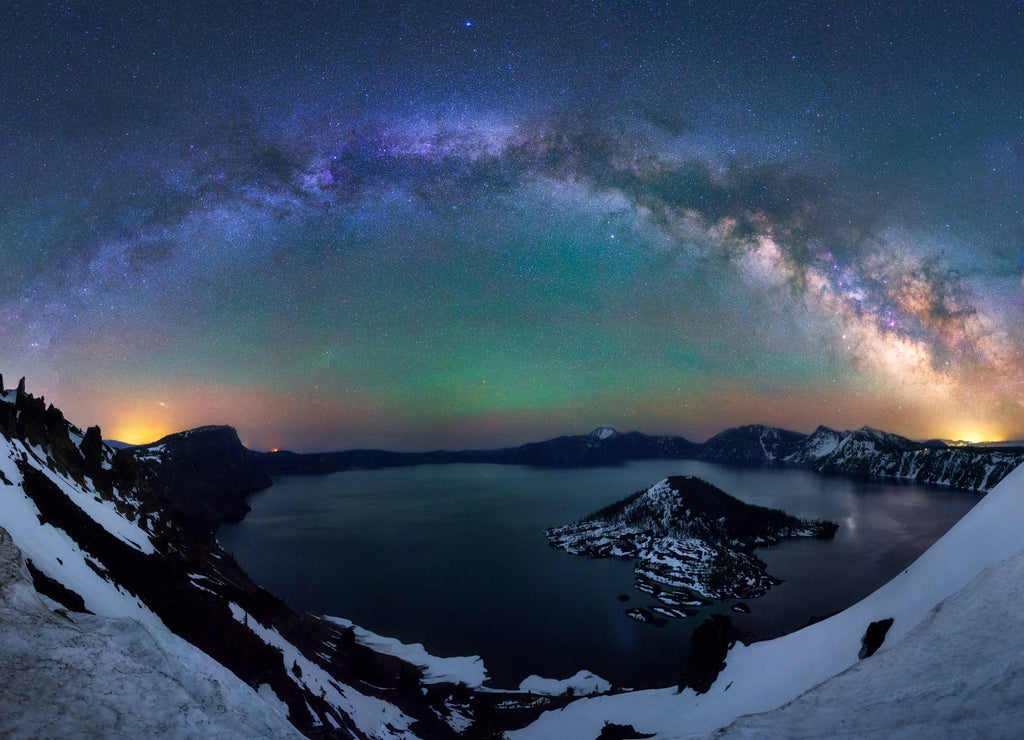 Milky way at Crater Lake National Park
