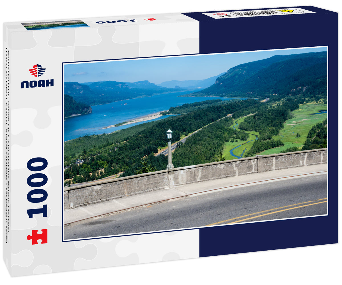 Panoramic view of Columbia River Gorge from Crown Point Vista House - Oregon, USA