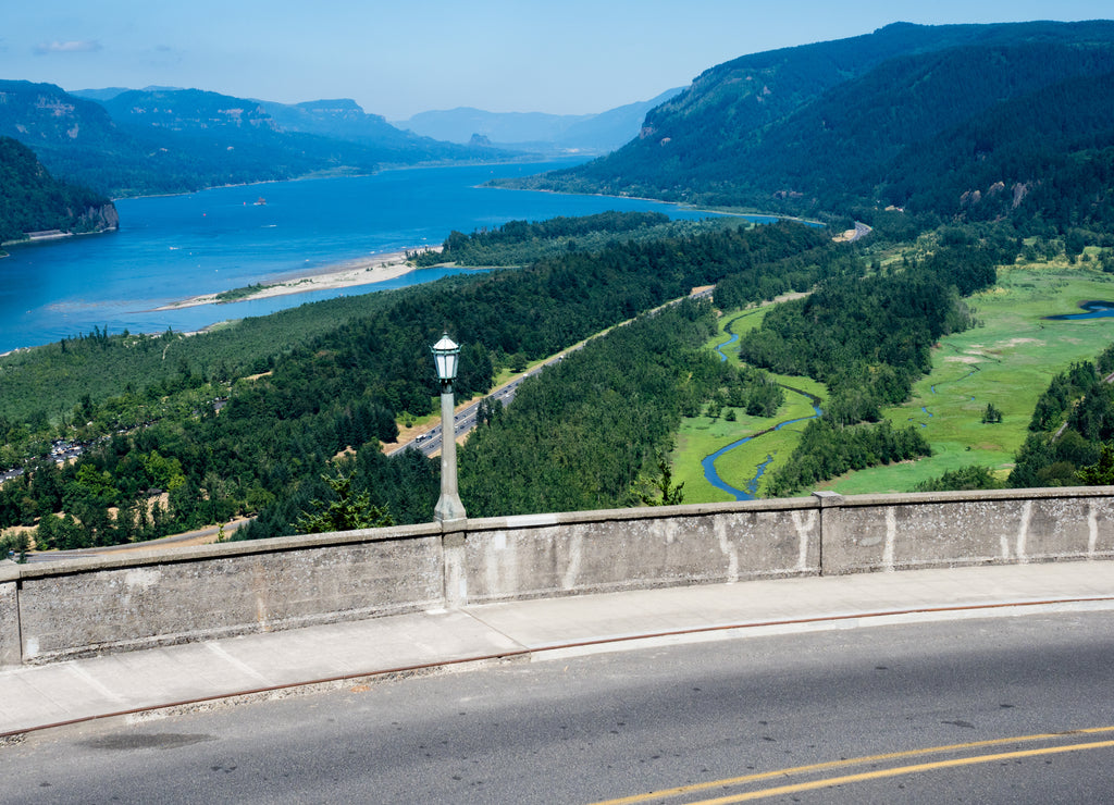 Panoramic view of Columbia River Gorge from Crown Point Vista House - Oregon, USA