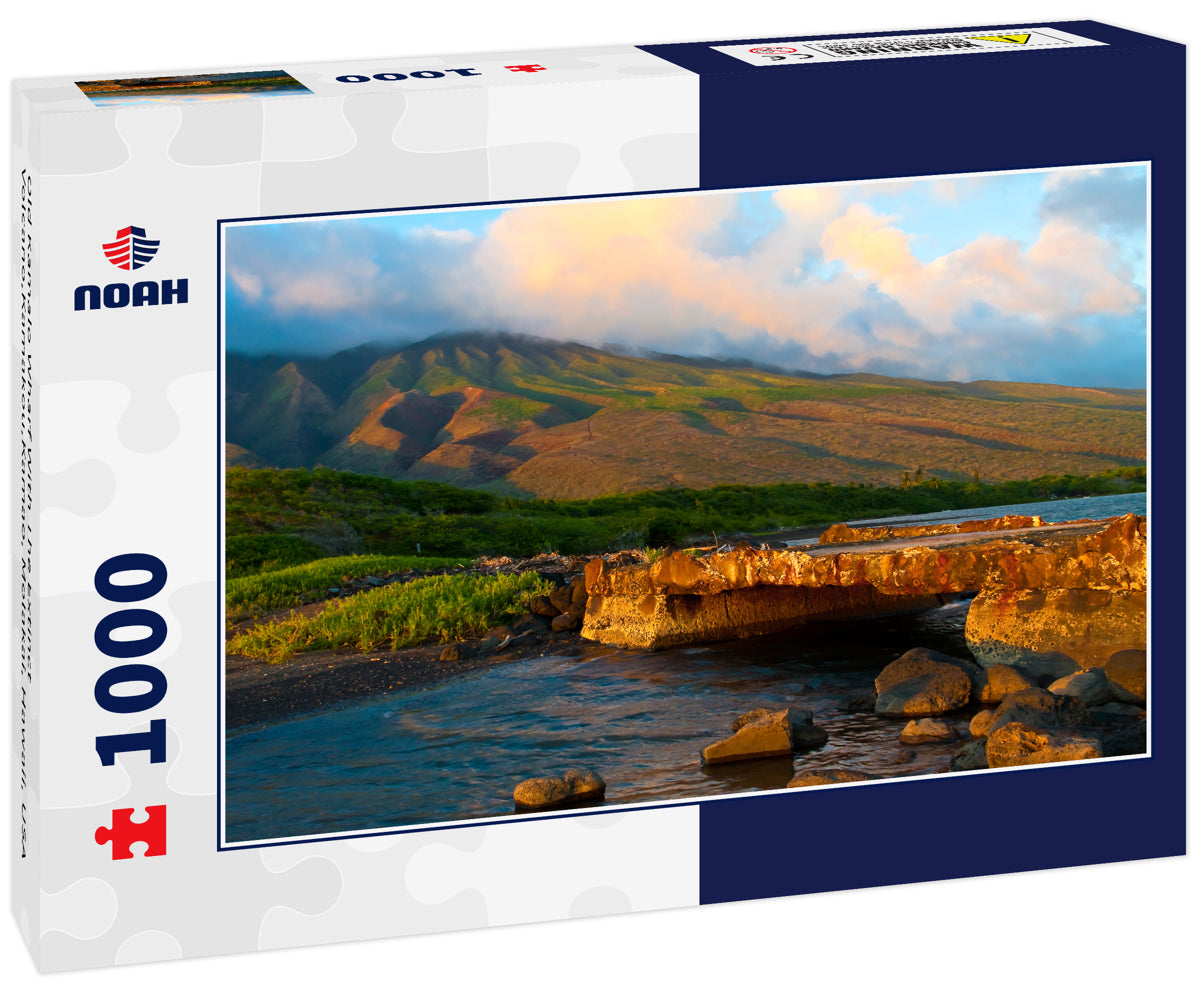 Old Kamalo Wharf With The Extinct Volcano,Kamakou,Kamao, Molakai, Hawaii, USA