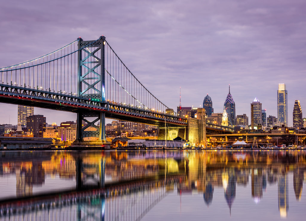 Ben Franklin bridge and Philadelphia skyline, Pennsylvania