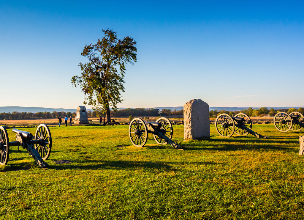 Cannons and monuments in Gettysburg, Pennsylvania