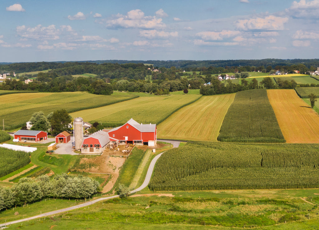 Traditional American farm, Pennsylvania countryside