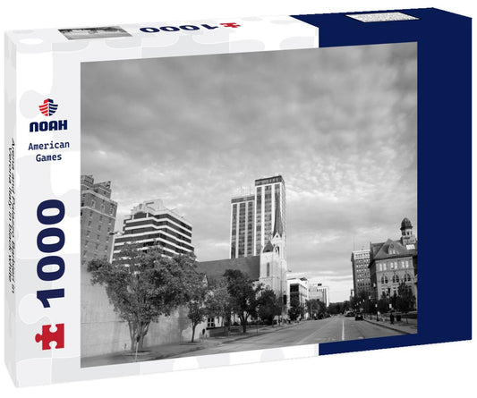 Noah Jigsaw Puzzle Arena and Palazzo Barbieri in Verona Italy in black white 1000 pieces