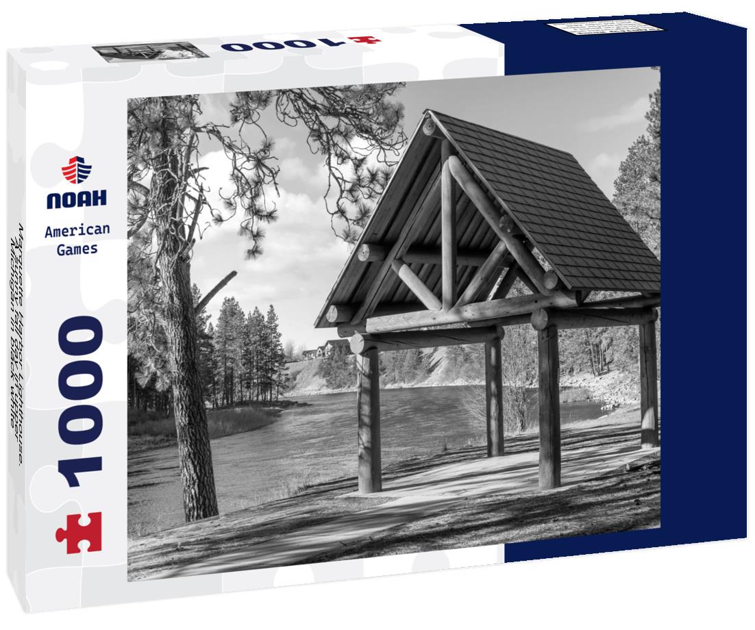 Noah Jigsaw Puzzle Marquette Harbor Lighthouse. A sunny fall day in upper Michigan in black white 1000 pieces