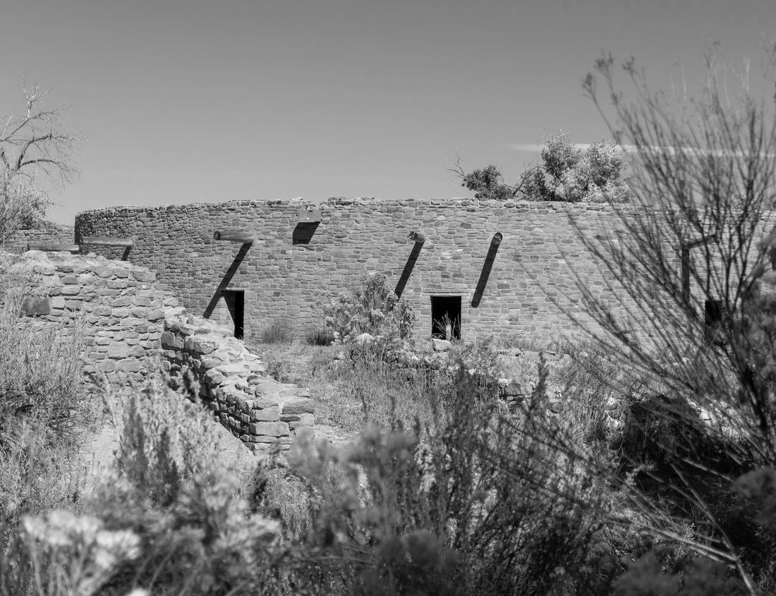 Noah Jigsaw Puzzle Ancient ruins and surroundings reflect on the quiet water of Montezuma Well. Part of Montezuma Castle National Monument in Arizona in black white 1000 pieces