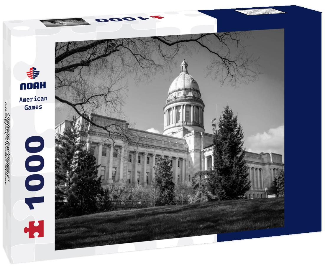 Noah Jigsaw Puzzle Historic buildings in Downtown Detroit - Michigan, United States in black white 1000 pieces