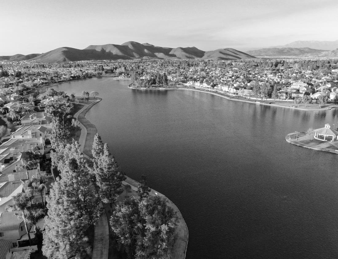 Noah Jigsaw Puzzle Chicago skyline at Grant Park in Illinois - United States in black white 1000 pieces