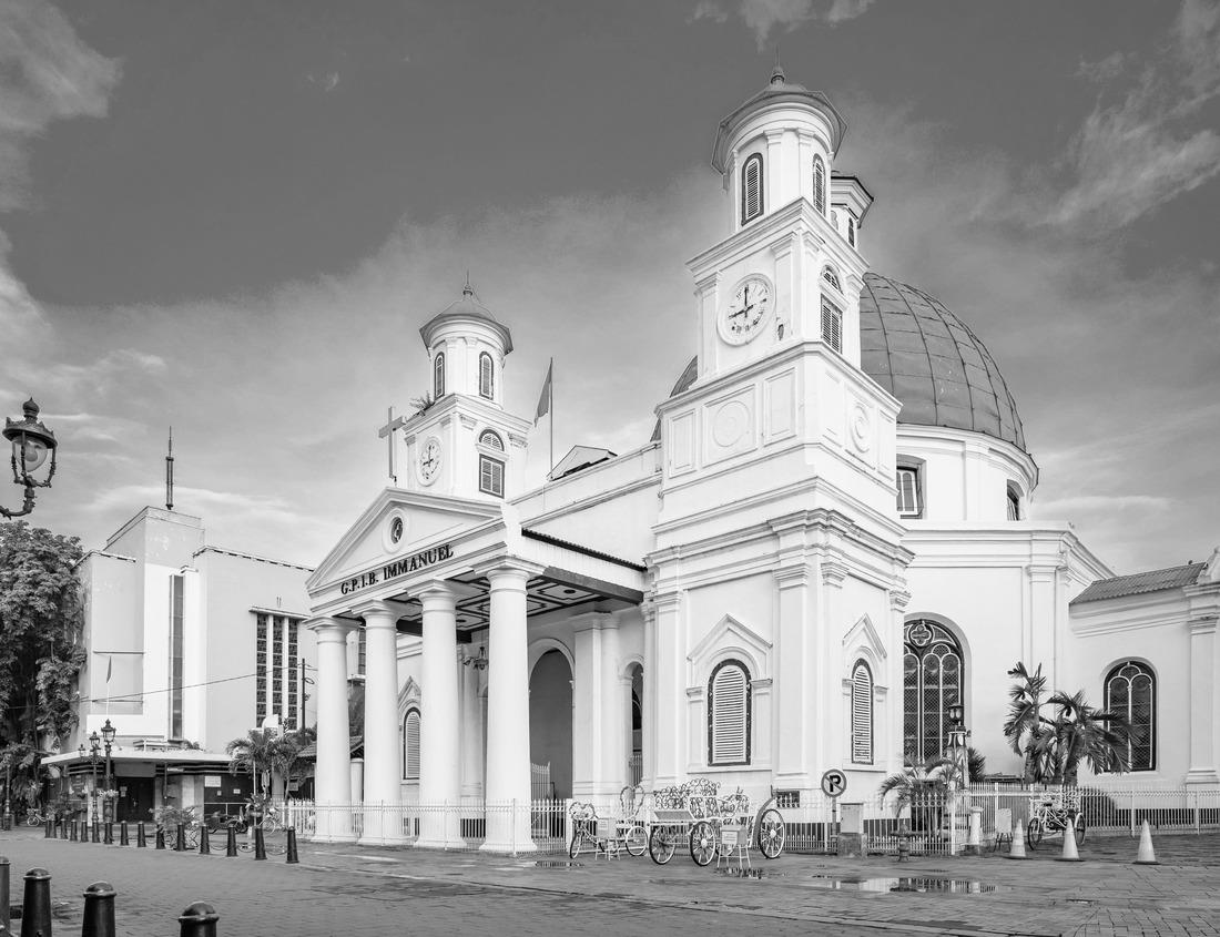Noah Jigsaw Puzzle Beautiful landscape view of Great Basin National Park during the day in eastern Nevada in black white 1000 pieces