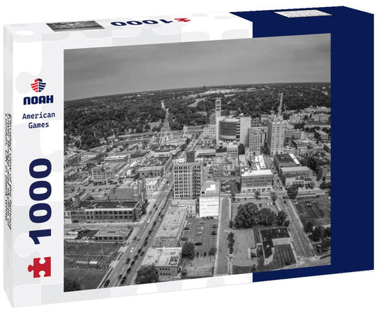 Noah Jigsaw Puzzle Elevated view of the famous Tower Bridge and skyline of London, UK in black white 1000 pieces