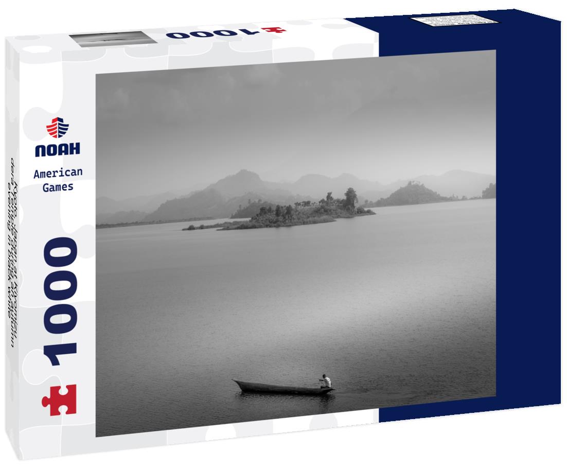 Noah Jigsaw Puzzle Kyoto, Japan at Kiyomizu-dera Temple during an autumn evening in black white 1000 pieces