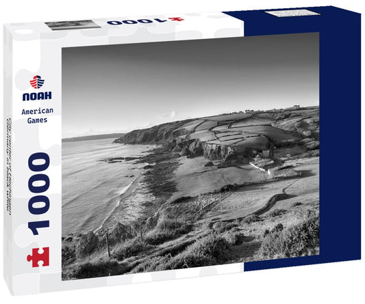 Noah Jigsaw Puzzle City center of Hechingen, Germany in black white 1000 pieces