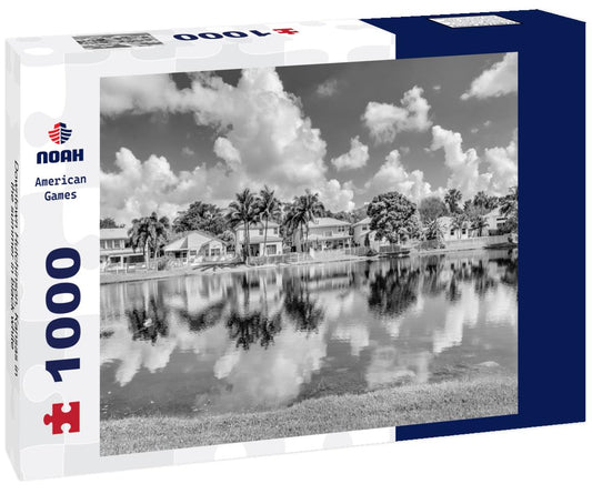 Noah Jigsaw Puzzle Downtown Hutchinson, Kansas in the summer in black white 1000 pieces