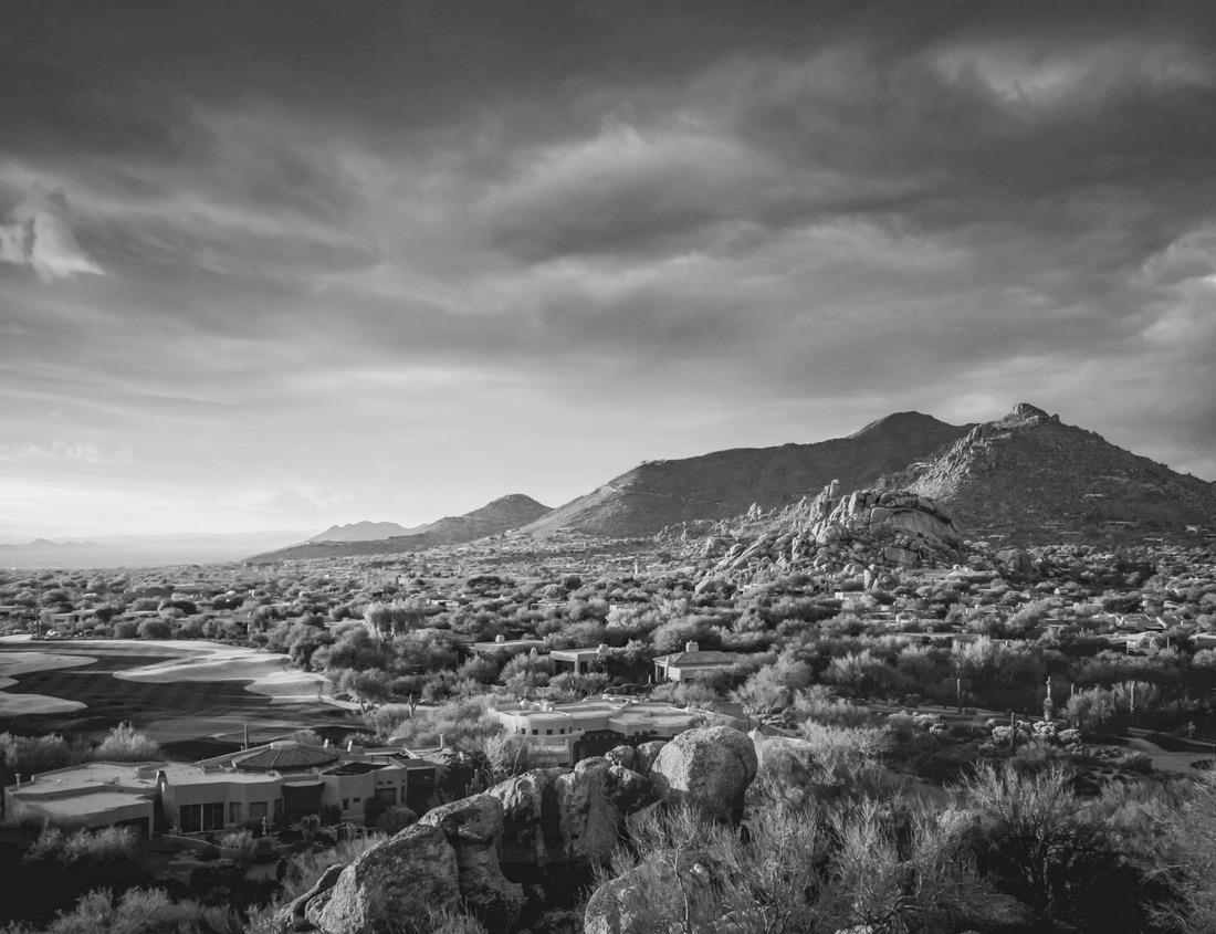 Noah Jigsaw Puzzle Aerial view of the old town in Lublin, Poland in black white 1000 pieces