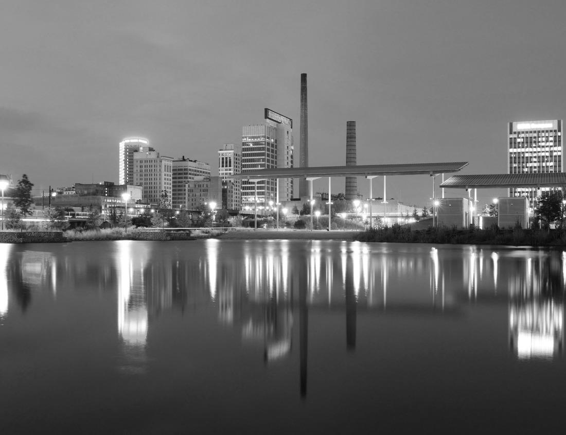 Noah Jigsaw Puzzle downtown Spokane in black white 1000 pieces