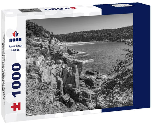 Noah Jigsaw Puzzle Cumberland Falls on the Cumberland River in Cumberland Falls State Resort Park, Kentucky, USA in black white 1000 pieces