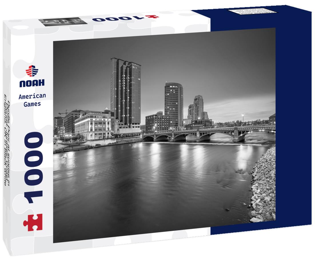 Noah Jigsaw Puzzle Durdle Door at sunrise in Dorset, Jurassic Coast, England, UK in black white 1000 pieces