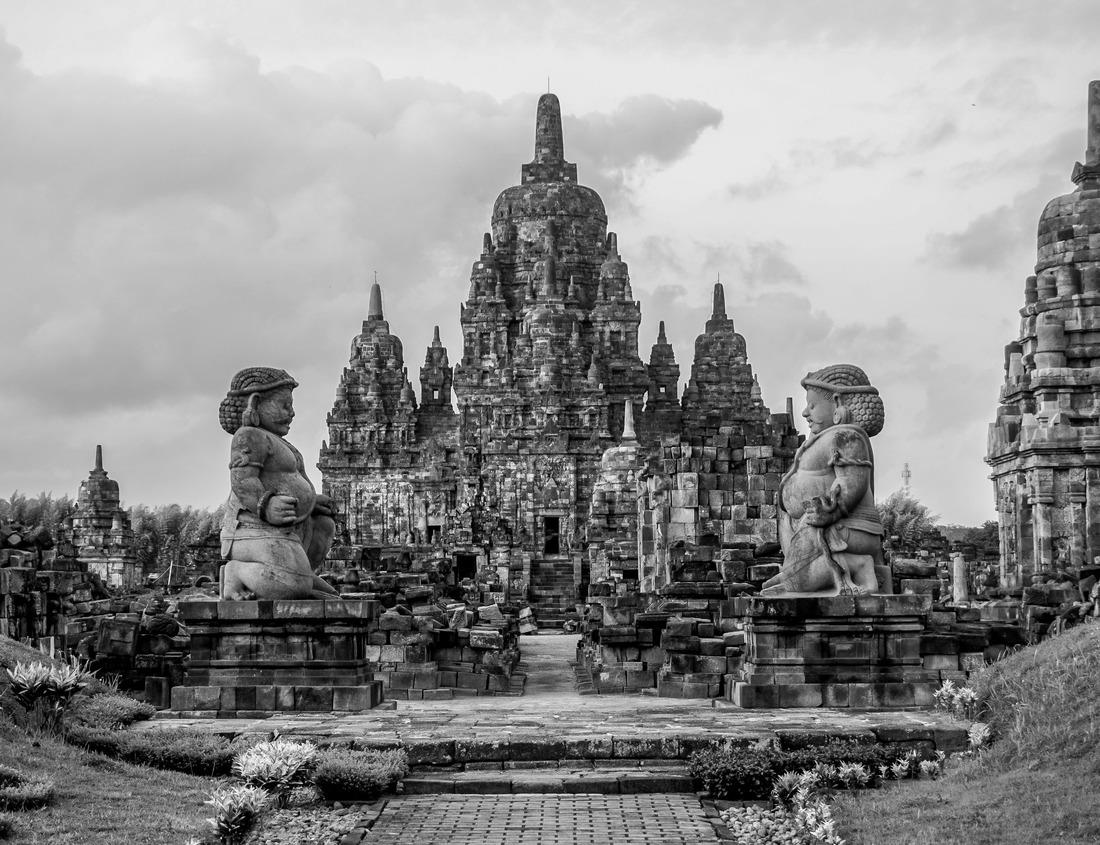 Noah Jigsaw Puzzle Beautiful Lake Meredith National Recreation Area in Texas, USA in black white 1000 pieces