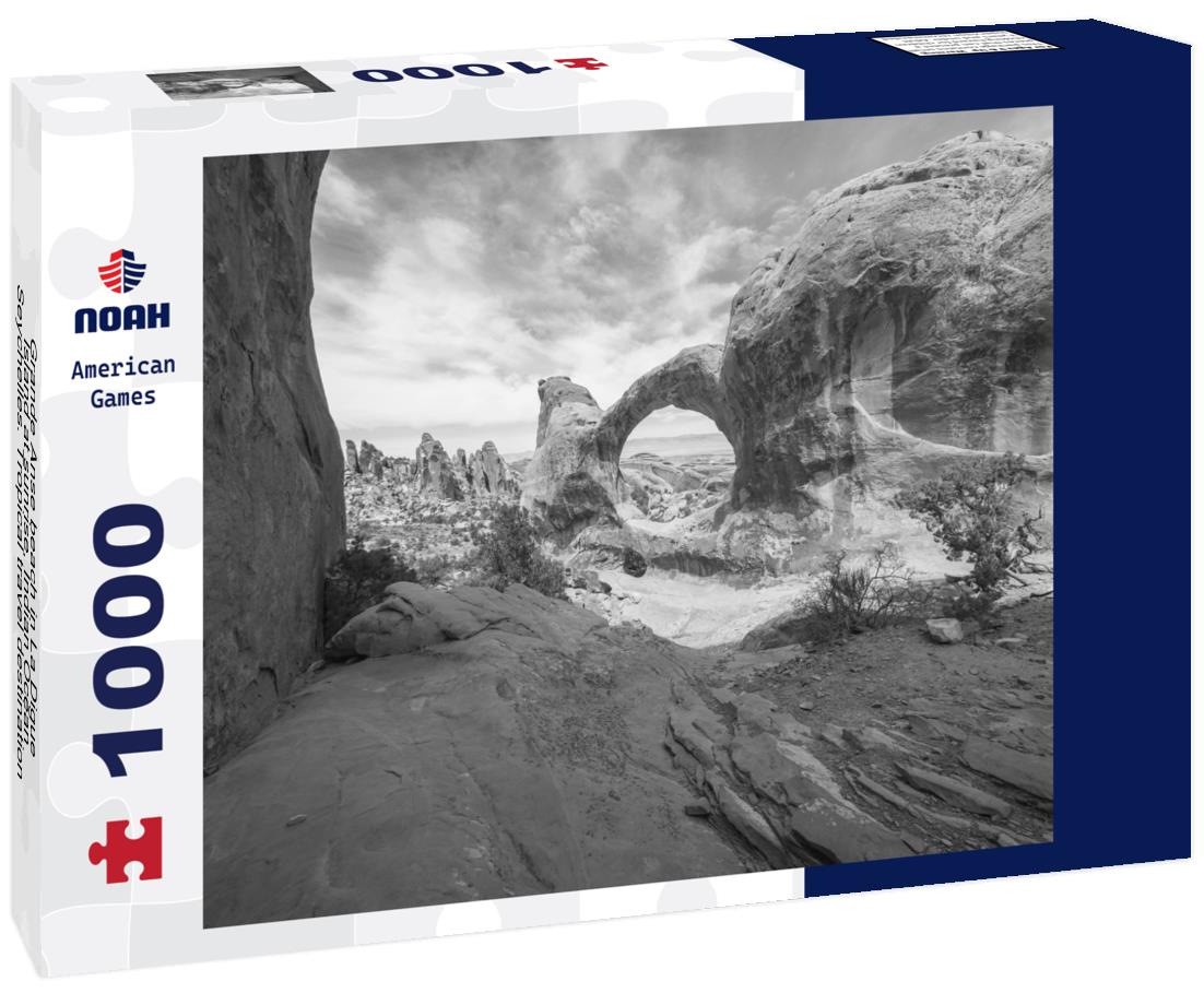 Noah Jigsaw Puzzle Grande Anse beach in La Digue Island at sunrise, Indian Ocean, Seychelles. Tropical travel destination in black white 1000 pieces