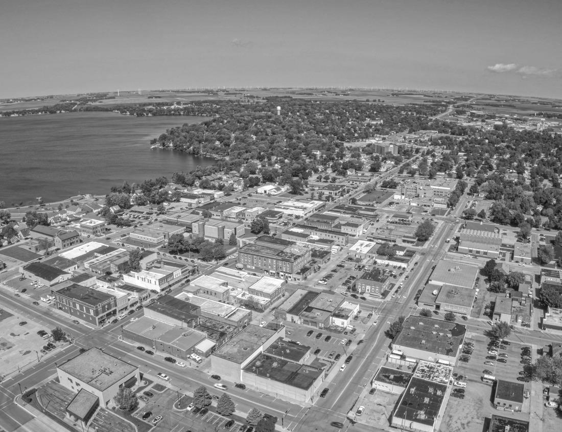 Noah Jigsaw Puzzle Aerial View of Downtown Loveland, Colorado in Winter in black white 1000 pieces