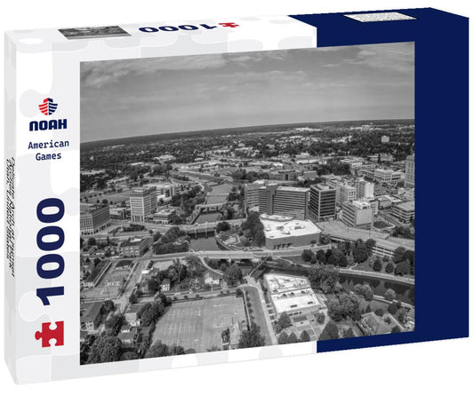 Noah Jigsaw Puzzle Delicate Arch at sunset, Arches National Park, Utah, United States in black white 1000 pieces