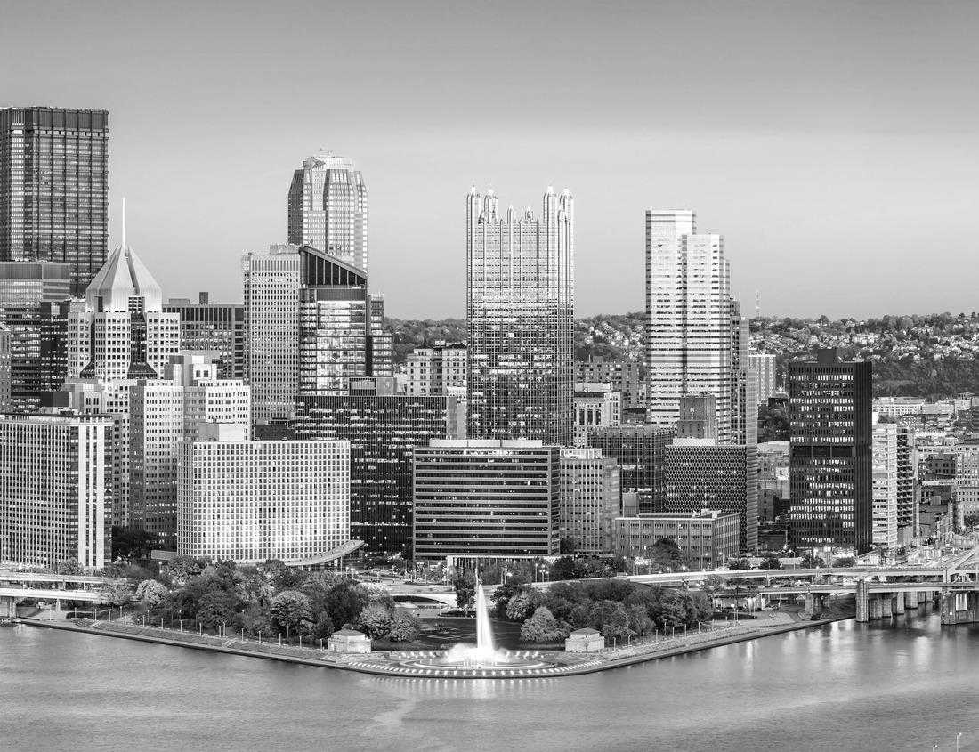 Noah Jigsaw Puzzle Downtown Moorhead, Minnesota at Dusk in black white 1000 pieces