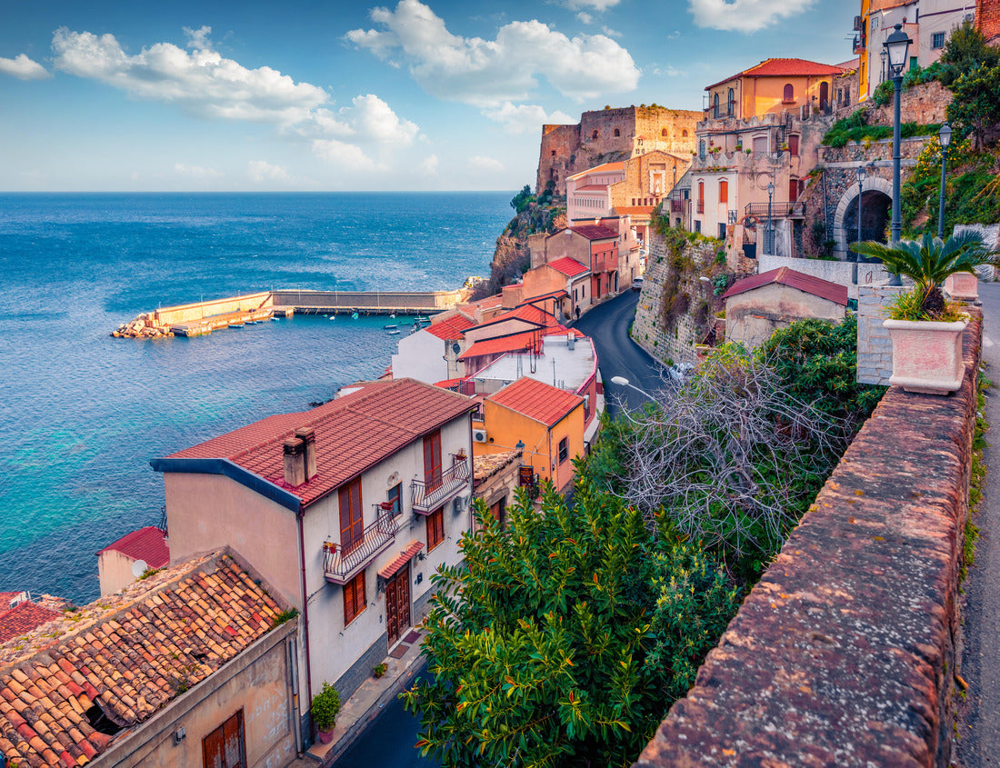 Noah Jigsaw Puzzle Beautiful view of Scilla city with Ruffo Castle on the background, administrative part of the metropolitan city of Reggio Calabria, Italy 1000 pieces