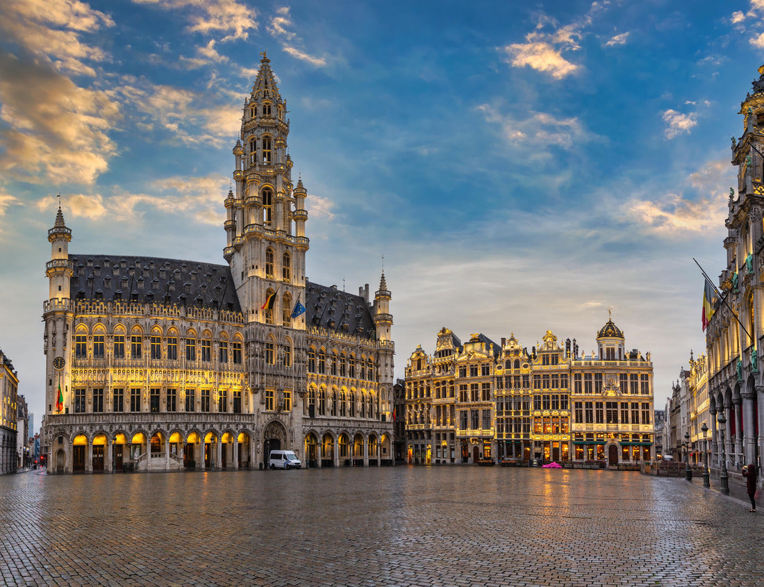 Noah Jigsaw Puzzle Brussels Belgium, sunset panorama skyline on the famous Grand Place square 1000 pieces