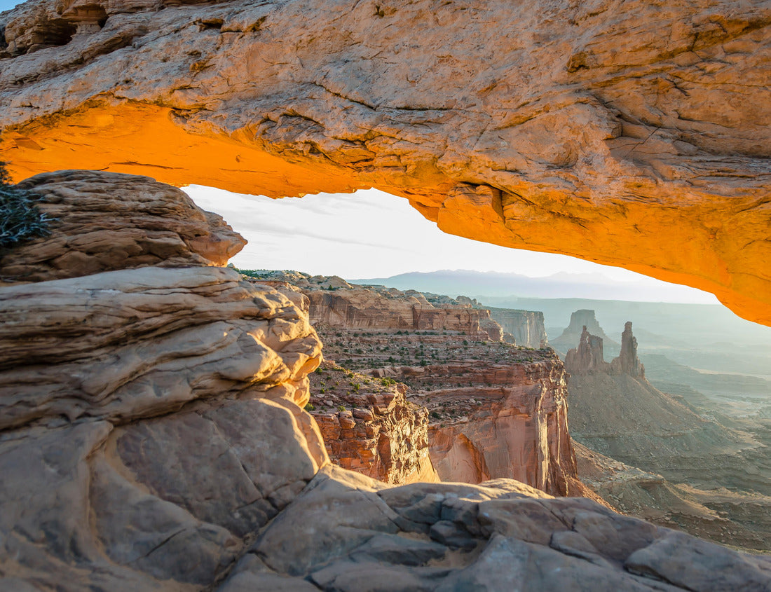Noah Jigsaw Puzzle Mesa Arch, Canyonlands National Park, near Moab, Utah, USA 1000 pieces