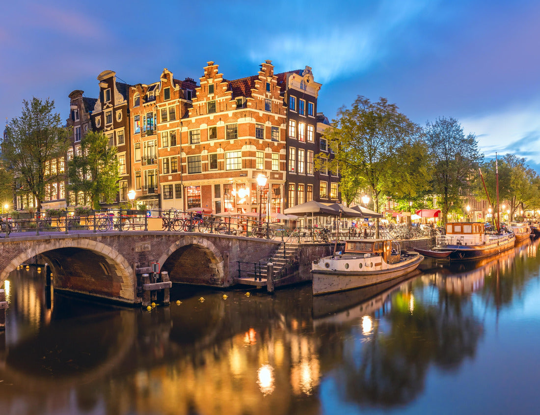 Noah Jigsaw Puzzle Amsterdam, Netherlands. Panoramic view of the historic city center of Amsterdam. Traditional houses and bridges of the Amsterdam's small town 1000 pieces