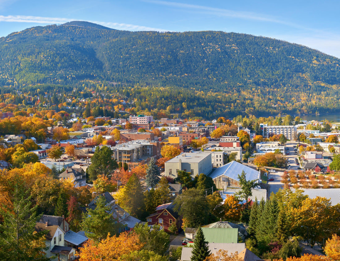 Noah Jigsaw Puzzle Nelson City BC Autumn panorama. Nelson is a city in the Selkirk Mountains on the western arm of Kootenay Lake in southern British Columbia, Canada 1000 pieces
