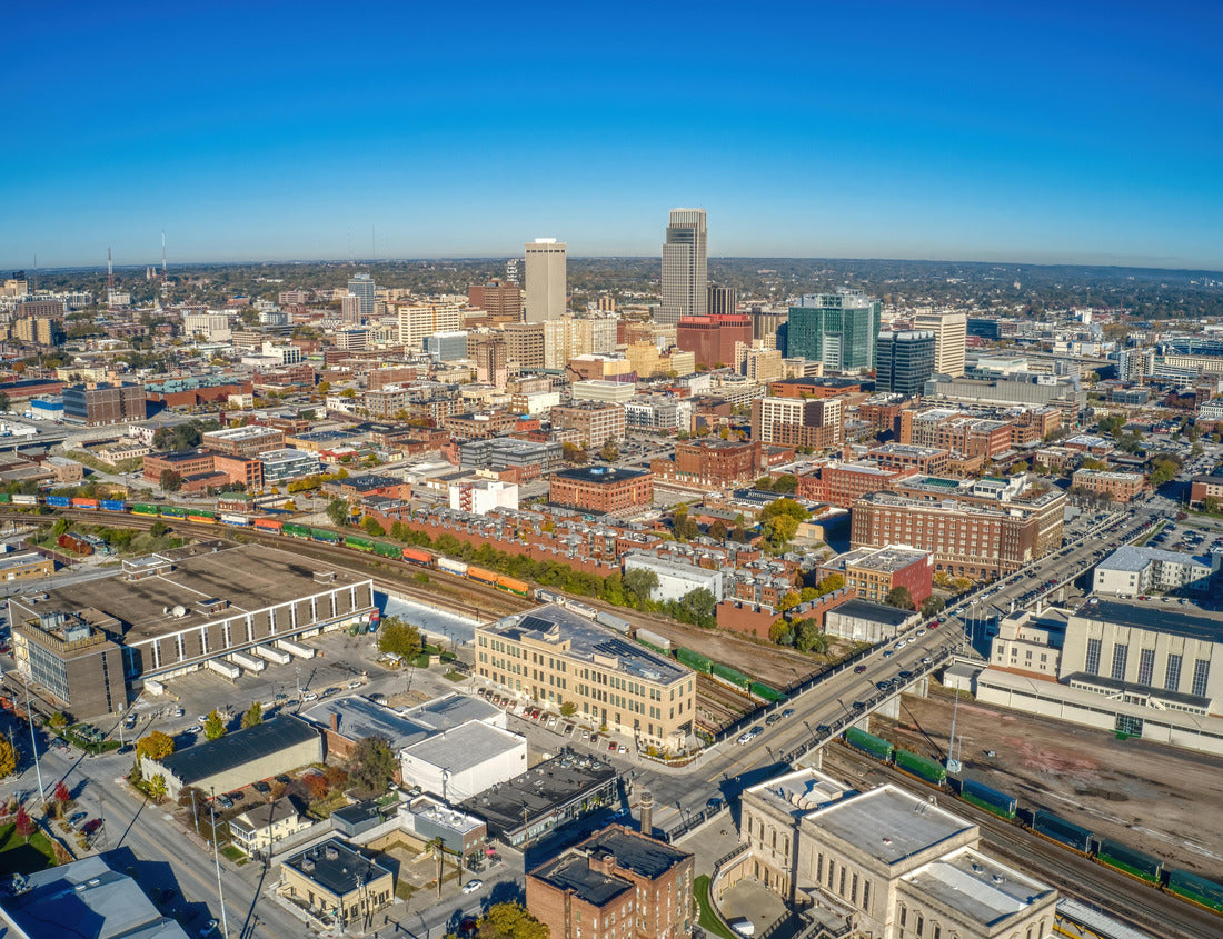 Noah Jigsaw Puzzle Aerial View of Downtown Omaha, Nebraska in Autumn 1000 pieces