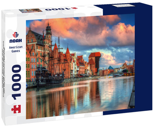 Noah Jigsaw Puzzle Beautiful scenery of the old town of Gdansk over the Motlawa river at sunrise, Poland 1000 pieces