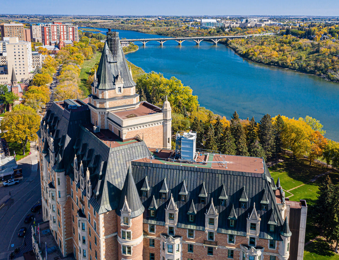 Noah Jigsaw Puzzle Aerial view of downtown Saskatoon, Saskatchewan, Canada 1000 pieces