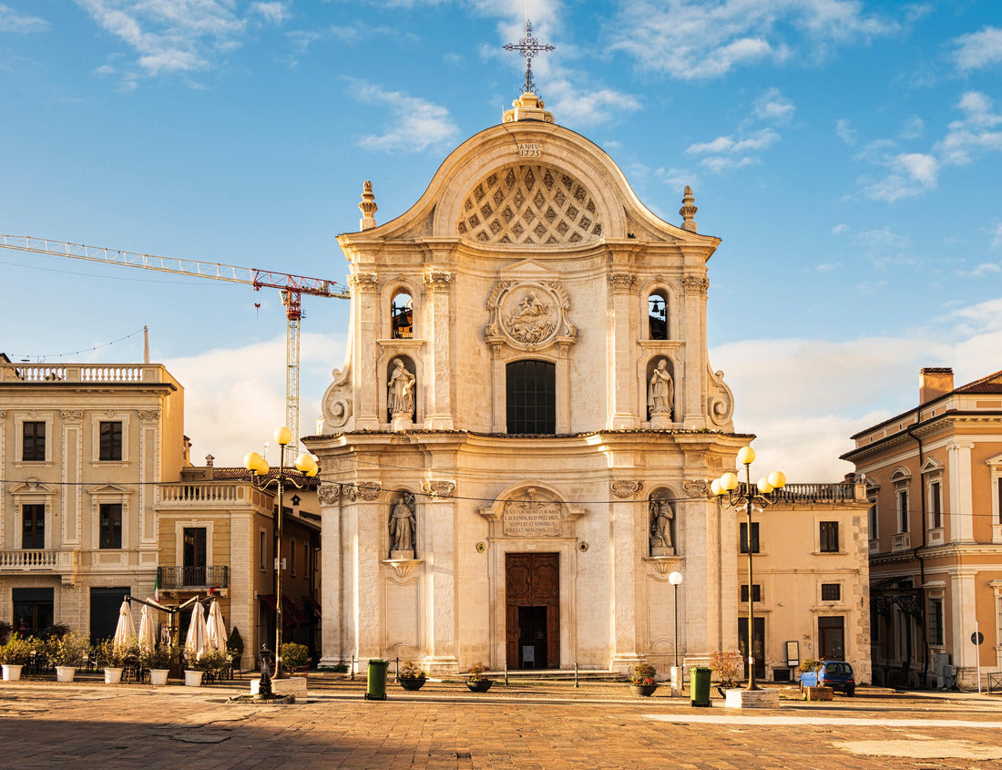 Noah Jigsaw Puzzle Church of Santa Maria del Suffragio, in L'Aquila's downtown, Italy 1000 pieces