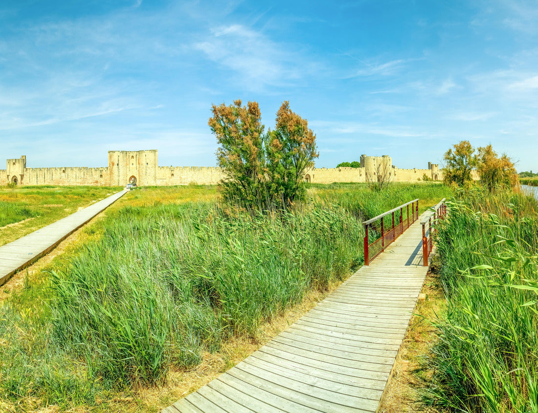 Noah Jigsaw Puzzle City wall of Aigues Mortes, Salt Lakes, France 1000 pieces